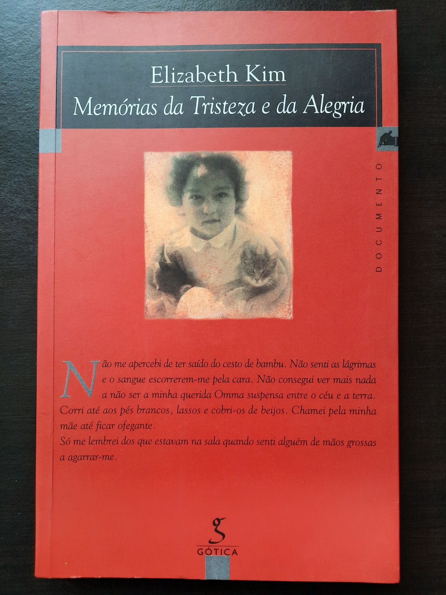 "Memórias da Tristeza e da Alegria" de Elizabeth Kim