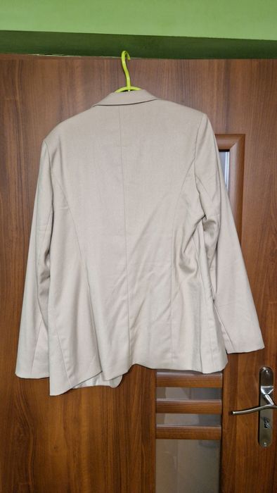 Garnitur damski żakiet + spodnie rozmiar 40