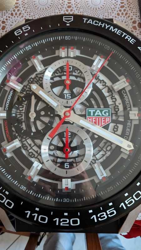 Relógio de Parede Tag Heuer Novo