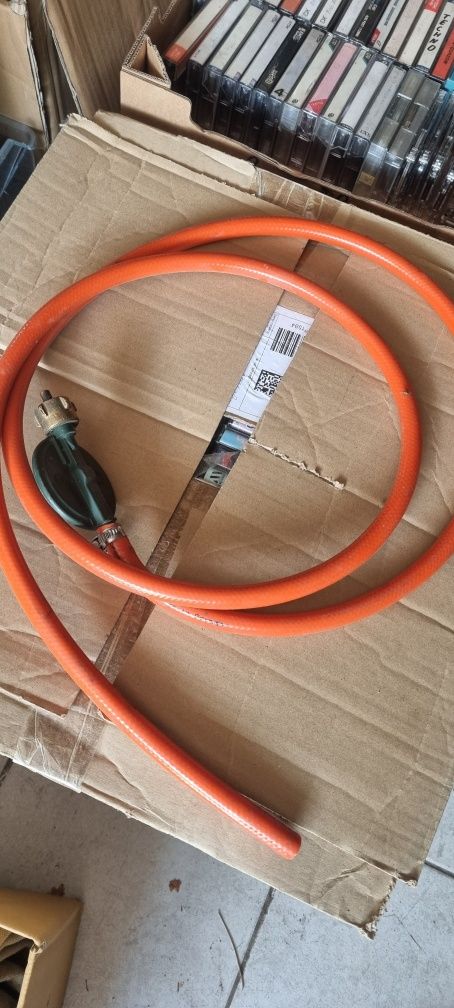 Zawór,  przewód 2m do butli