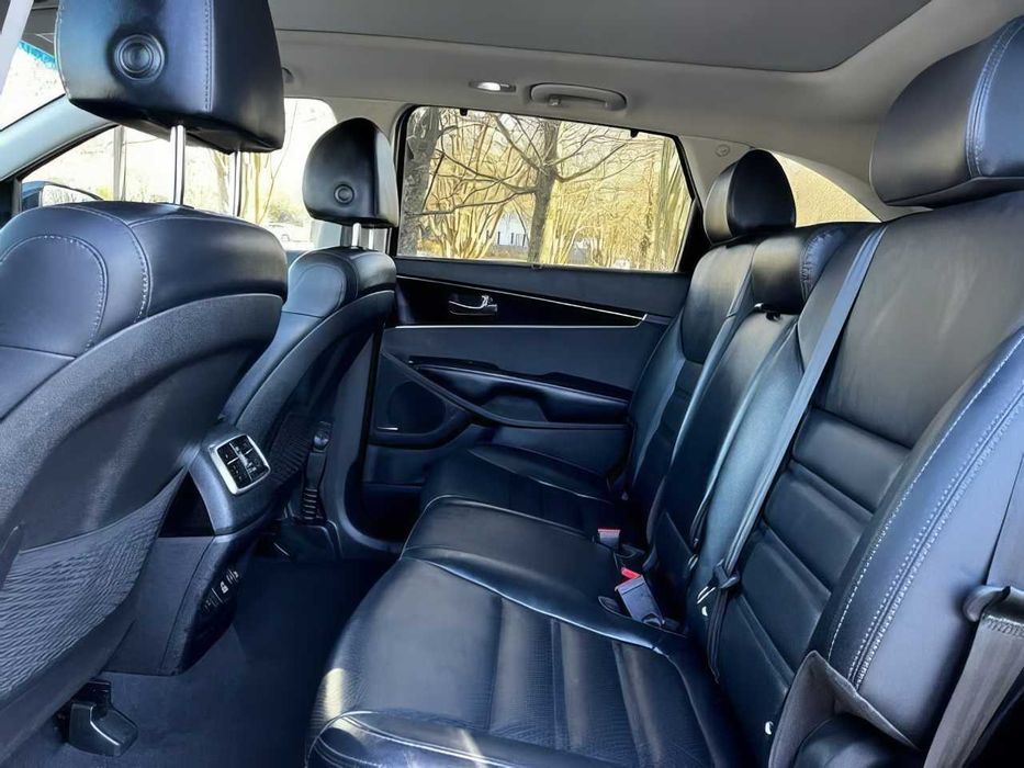 Kia Sorento      2019