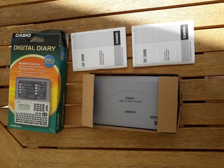 Diário digital Casio SF-3990-WE-w 128KB