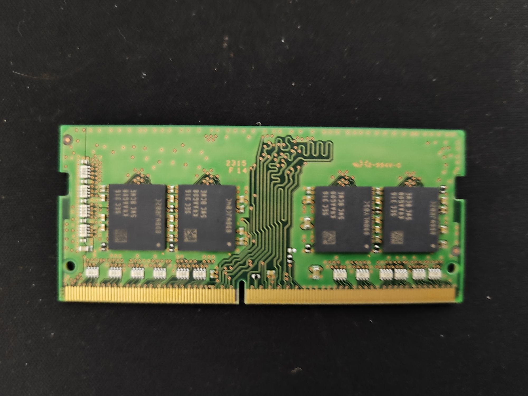 Оперативна пам'ять Samsung ddr4 SO-DIMM 3200MHz M471A2G43CB2-CWE