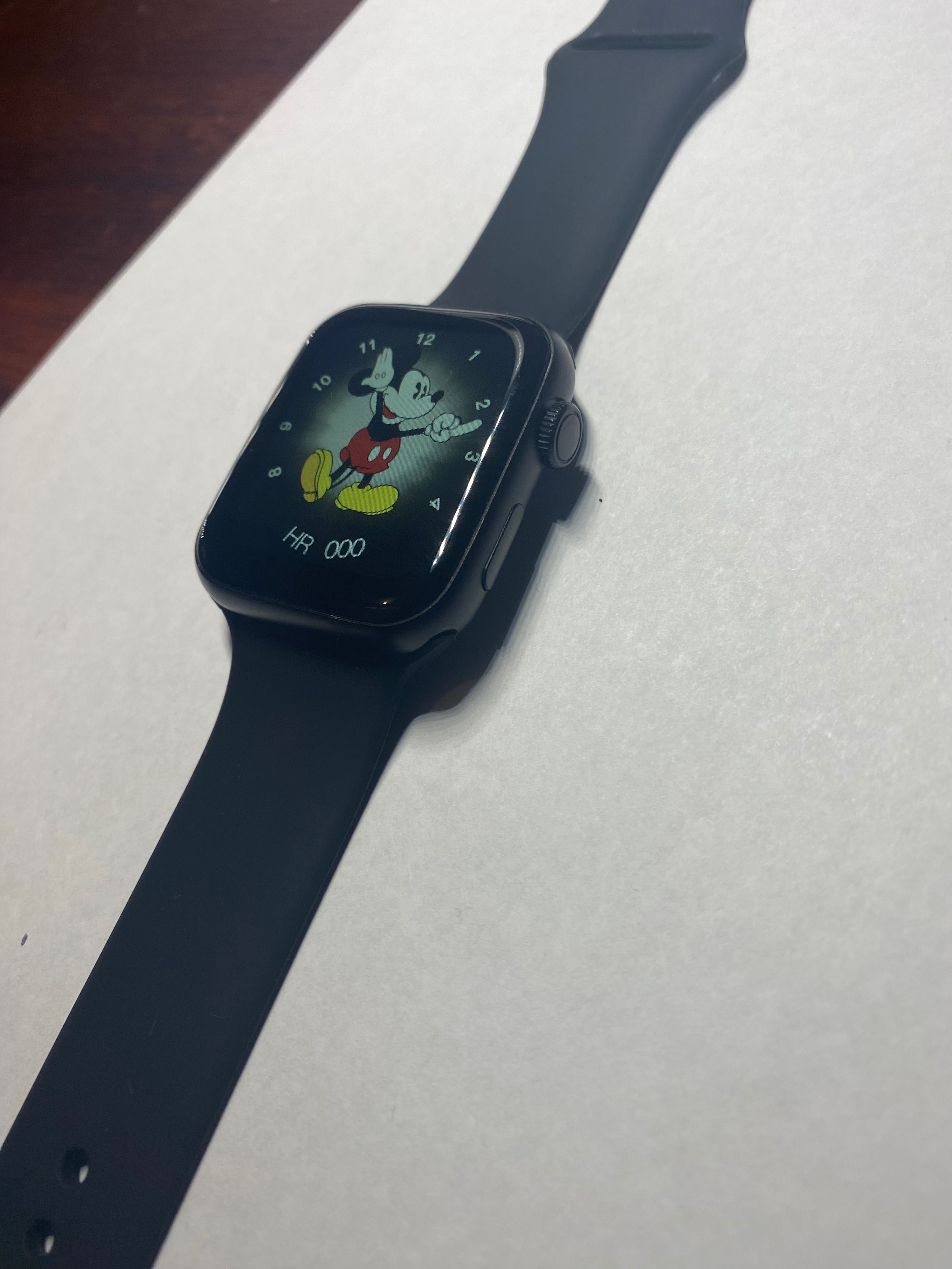 Под Apple Watch, series 6