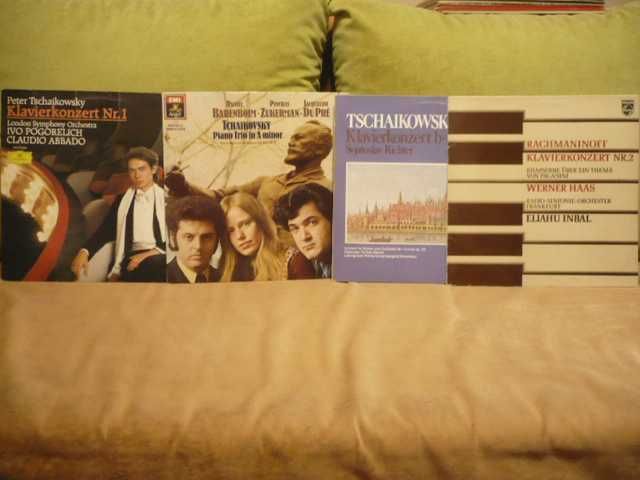 Winyle z klasyką : wybitni pianiści R.Lupu, M.Argerich, G.Gould.