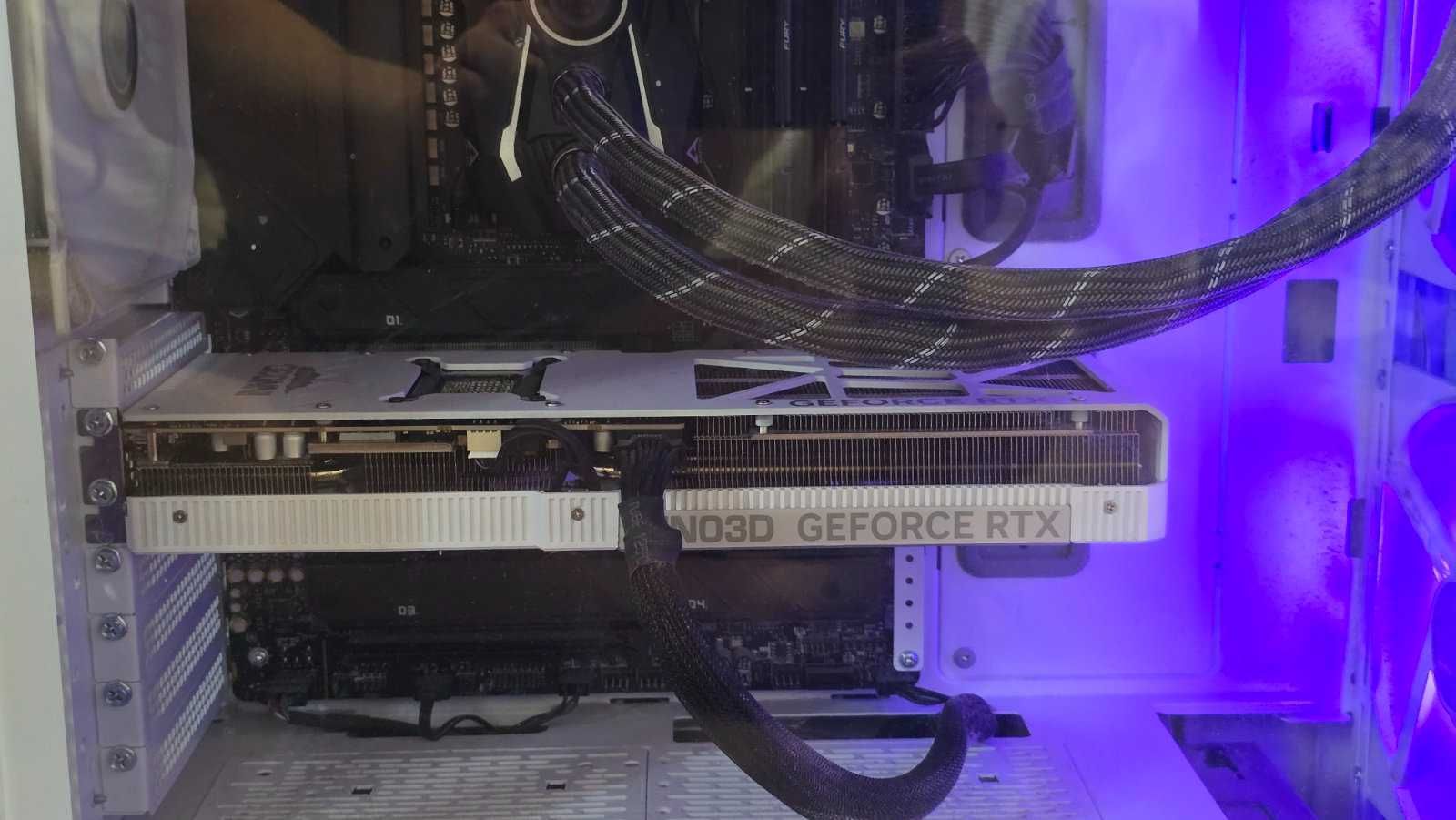 Inno3D GeForce RTX 5070 Ti X3 OC White 16GB GDDR7 256bit DLSS 4