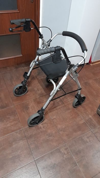 Balkonik, chodzik rehabilitacyjny