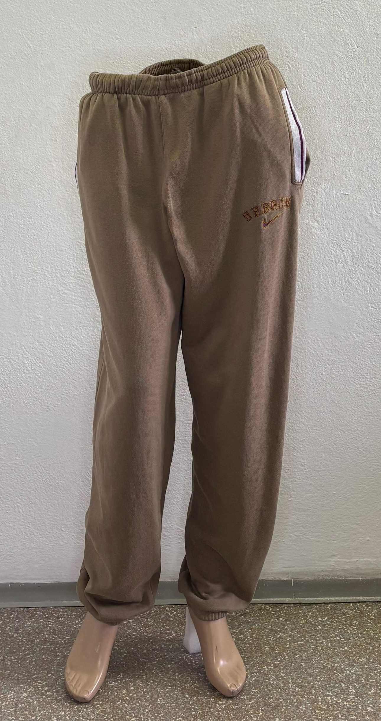 Spodnie dresowe Nike Oregon vintage roz. M