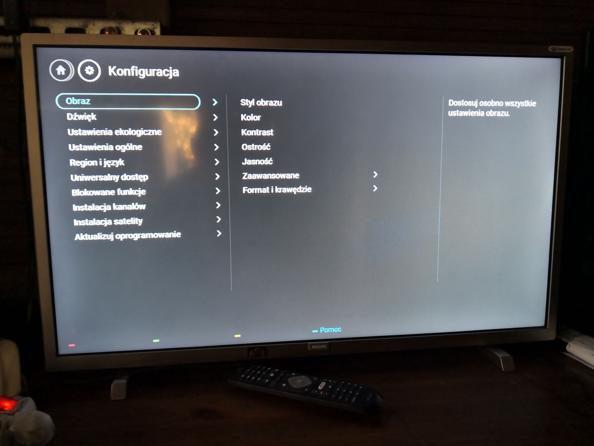 Telewizor marki Philips 32 cale plus pilot