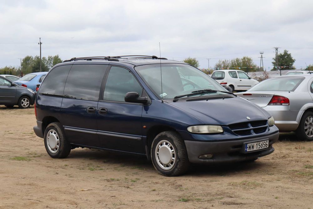 Chrysler Voyager 2000r. 2,5 Diesel 7 Osób