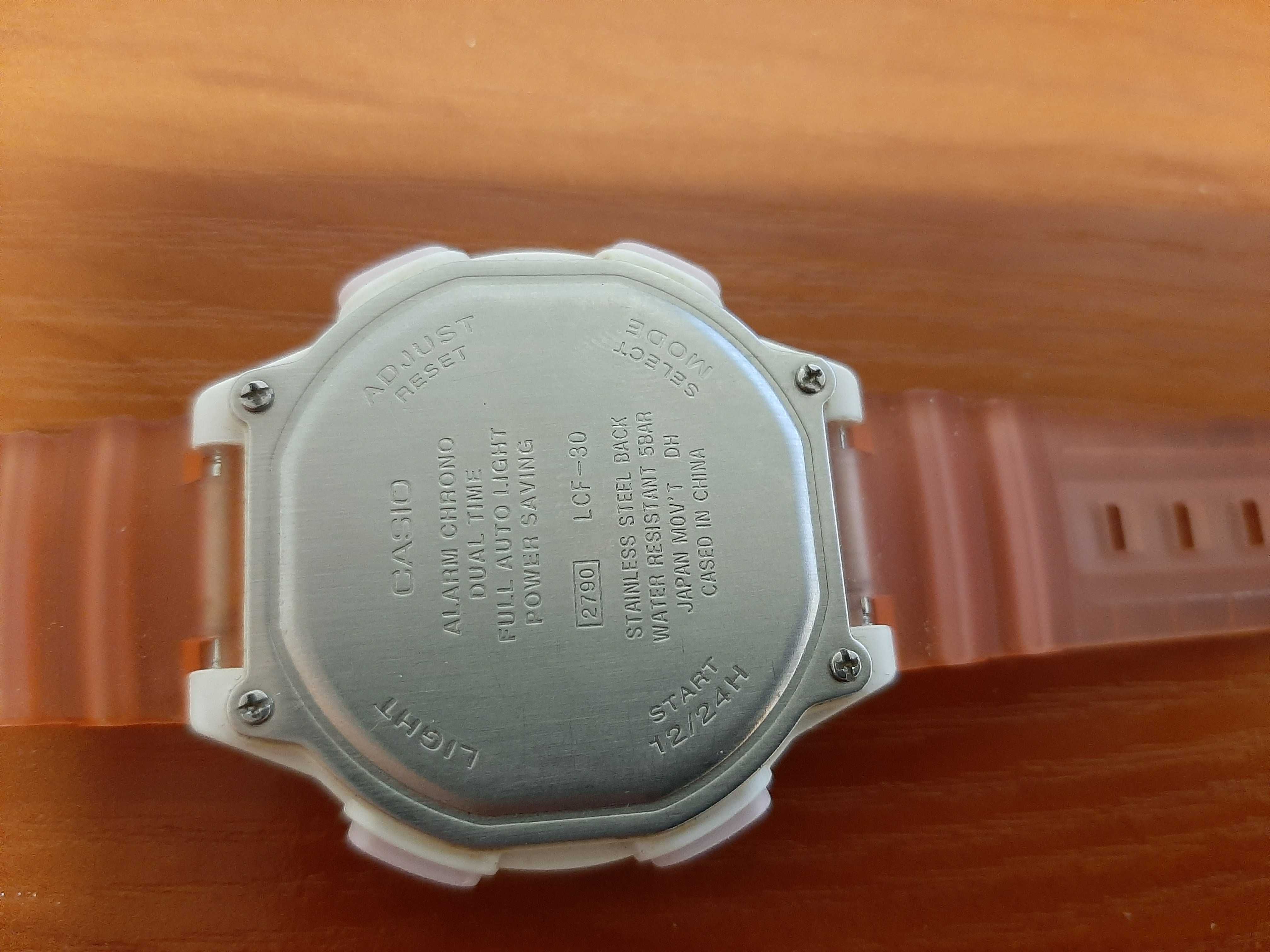 sprzedam damski zegarek CASIO