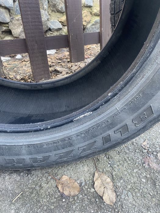 На докатку р r19/255/60 blizzak