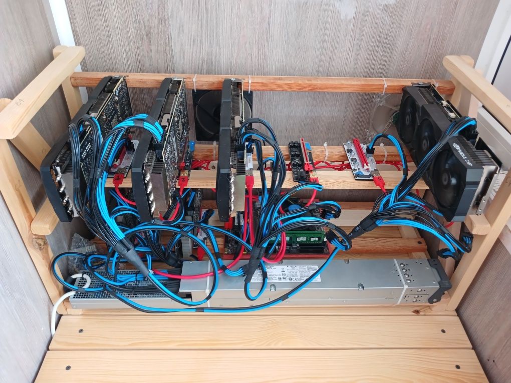 Майнинг ферма. Видеокарты CMP 50HX, CMP 90HX, CMP 30HX.  Майнинг риг