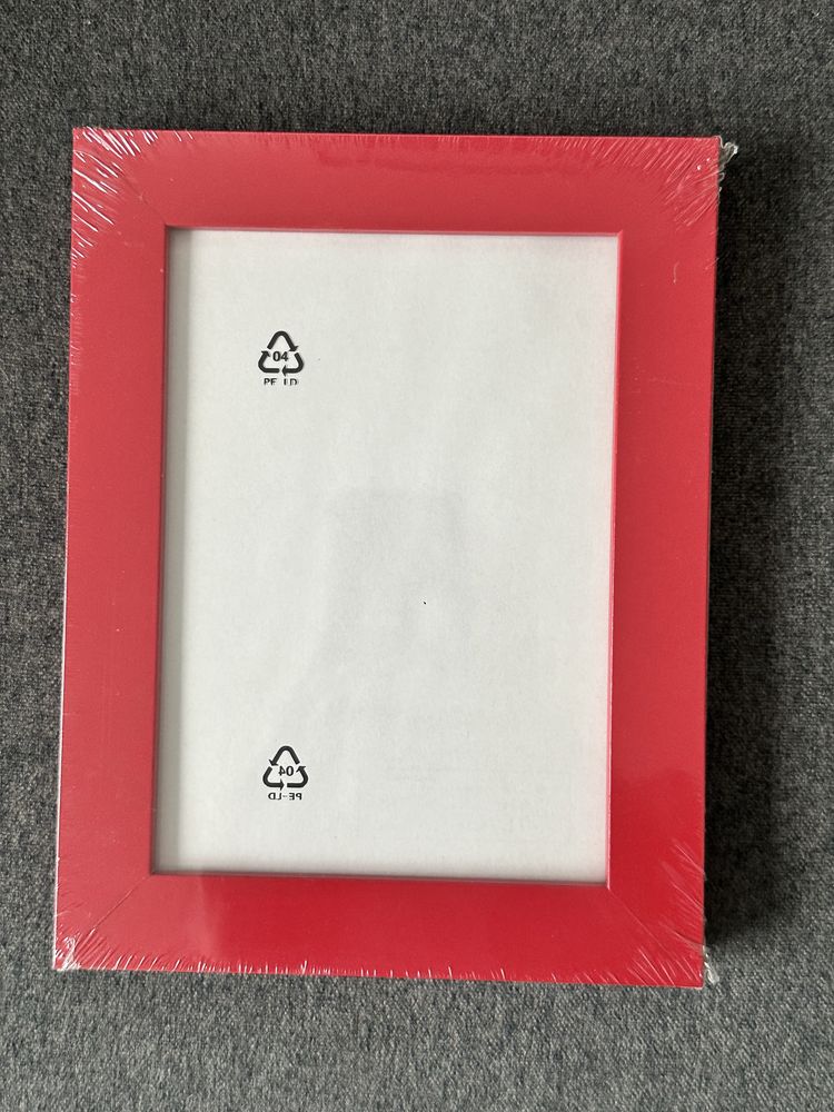 2 Ramki ramka Ikea NYTTJA 13x18 cm nowe kolor czerwony jak Fiskbo