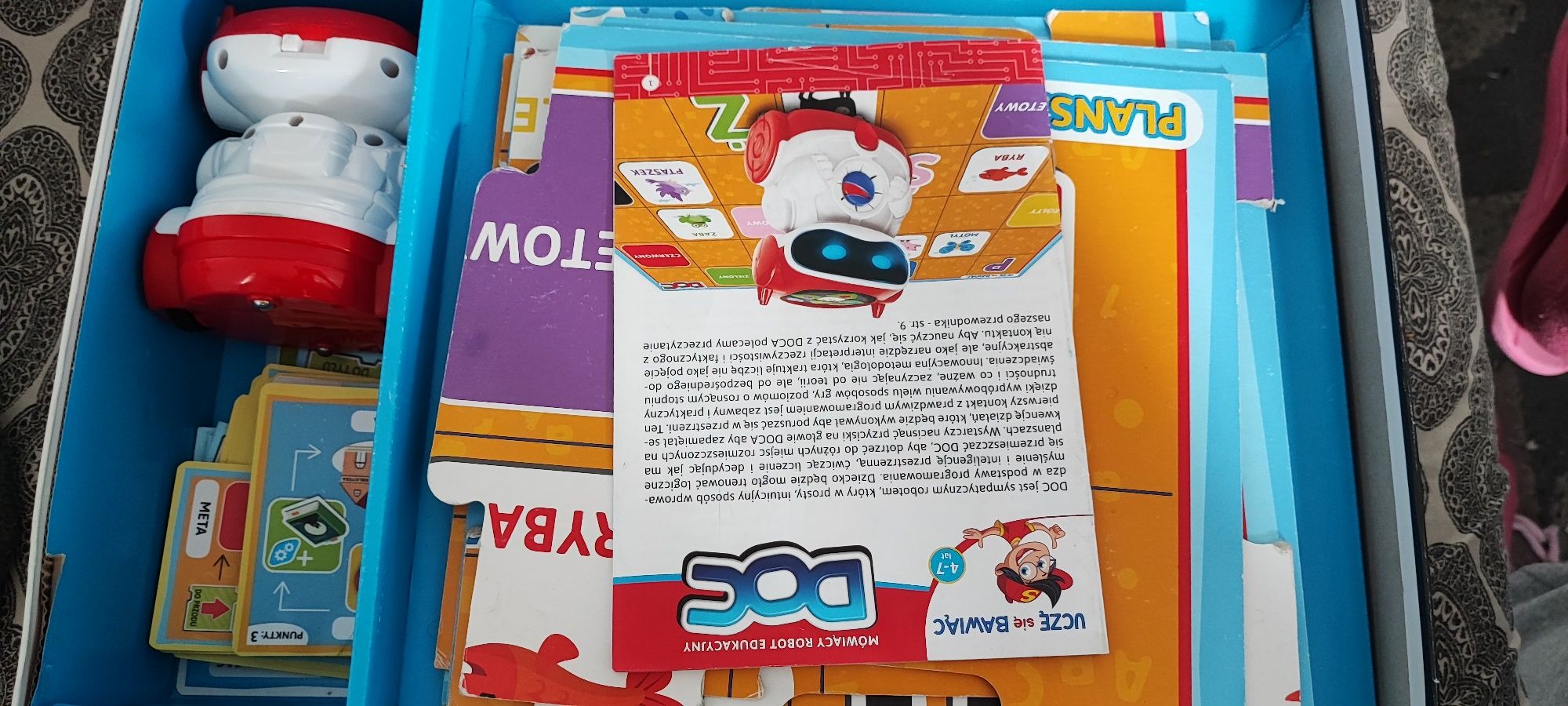 Mówiący robot edukacyjny