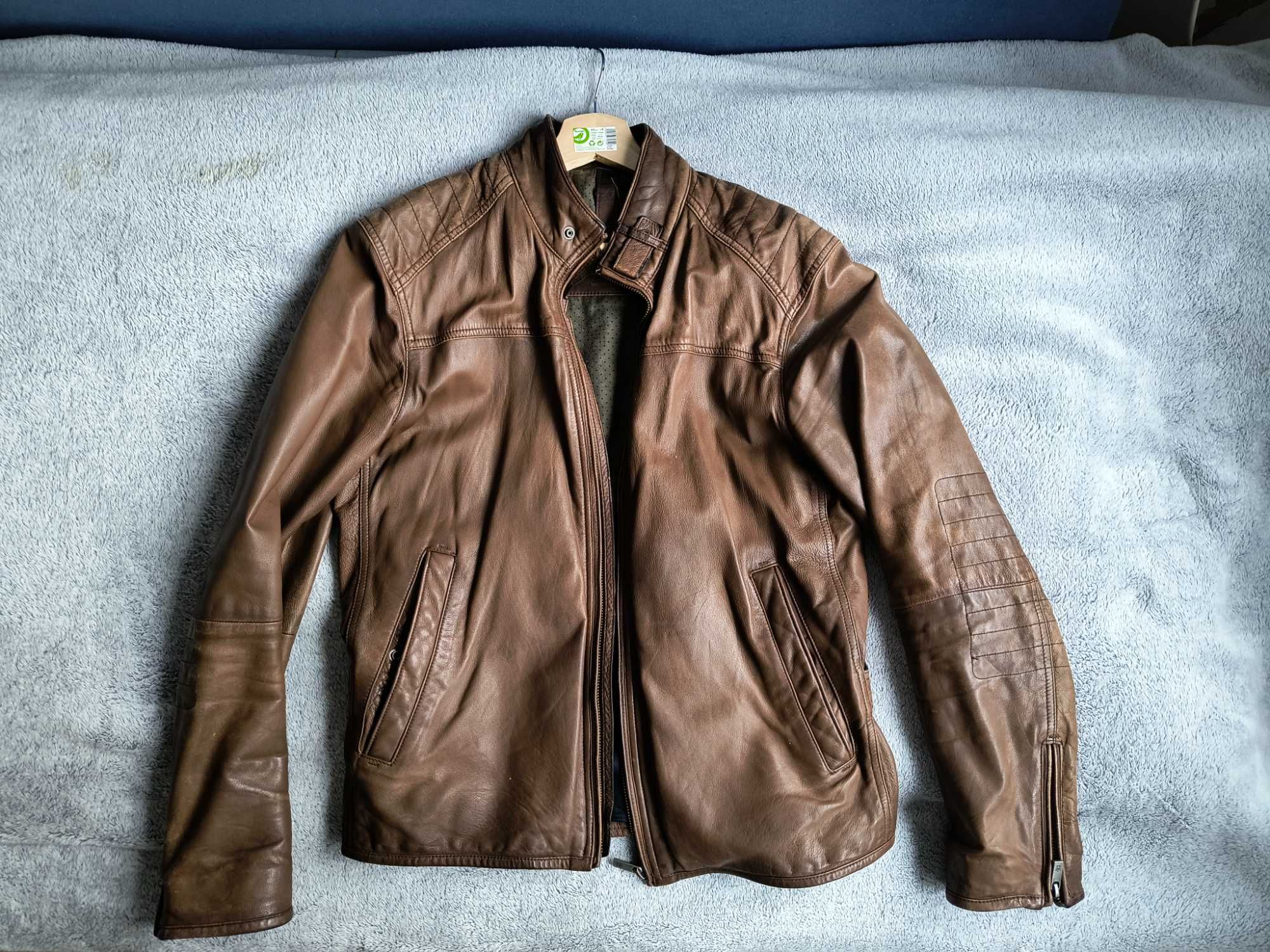 Skóra Massimo Dutti