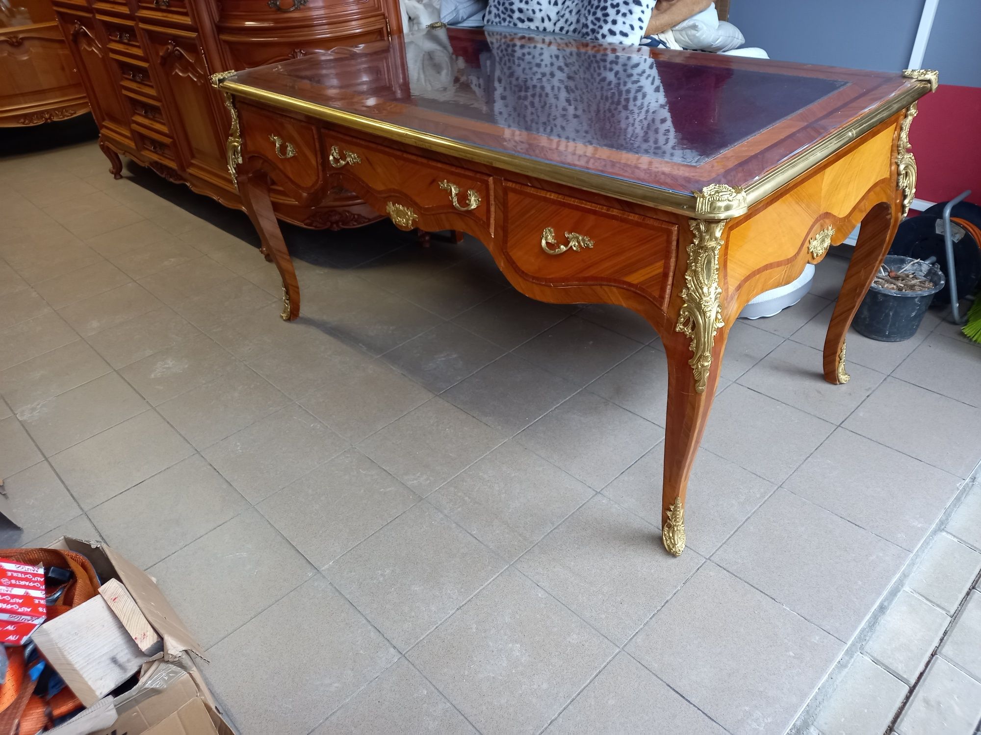 Biurko Adwokackie ze skórą Louis philippe XV