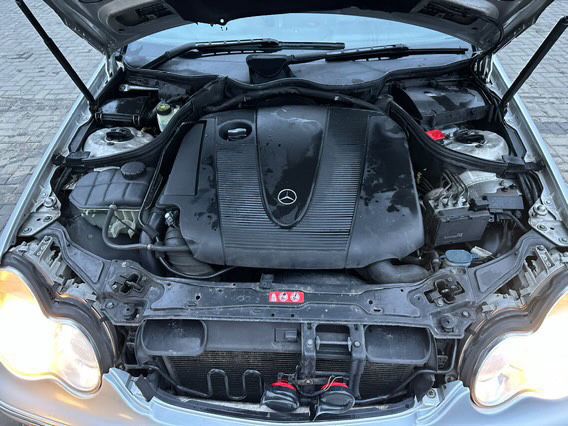 Розборка mercedes w 203 220 d 2006