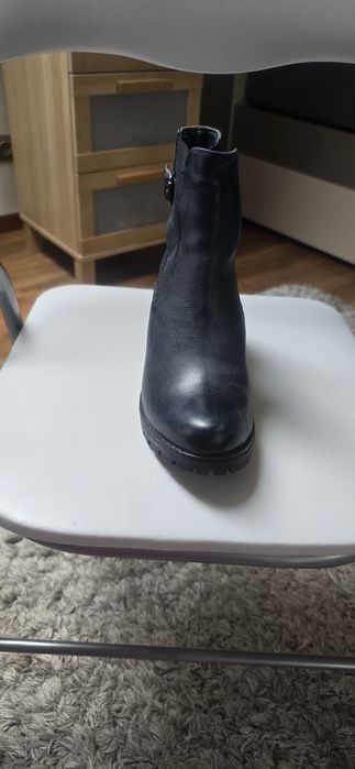 Granatowe skórzane botki Lanquier, rozmiar 40