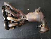 KOLEKTOR KATALIZATOR - BMW E81 E82 E87 E88 E90 E81 2.0i N43