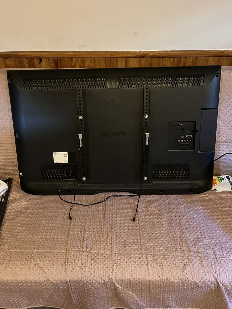 Telewizor Sony w dobrym stanie