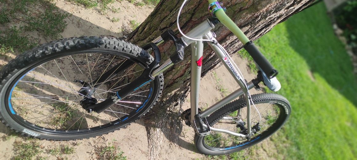 Dirt single speed ostre kolo, hydraulika