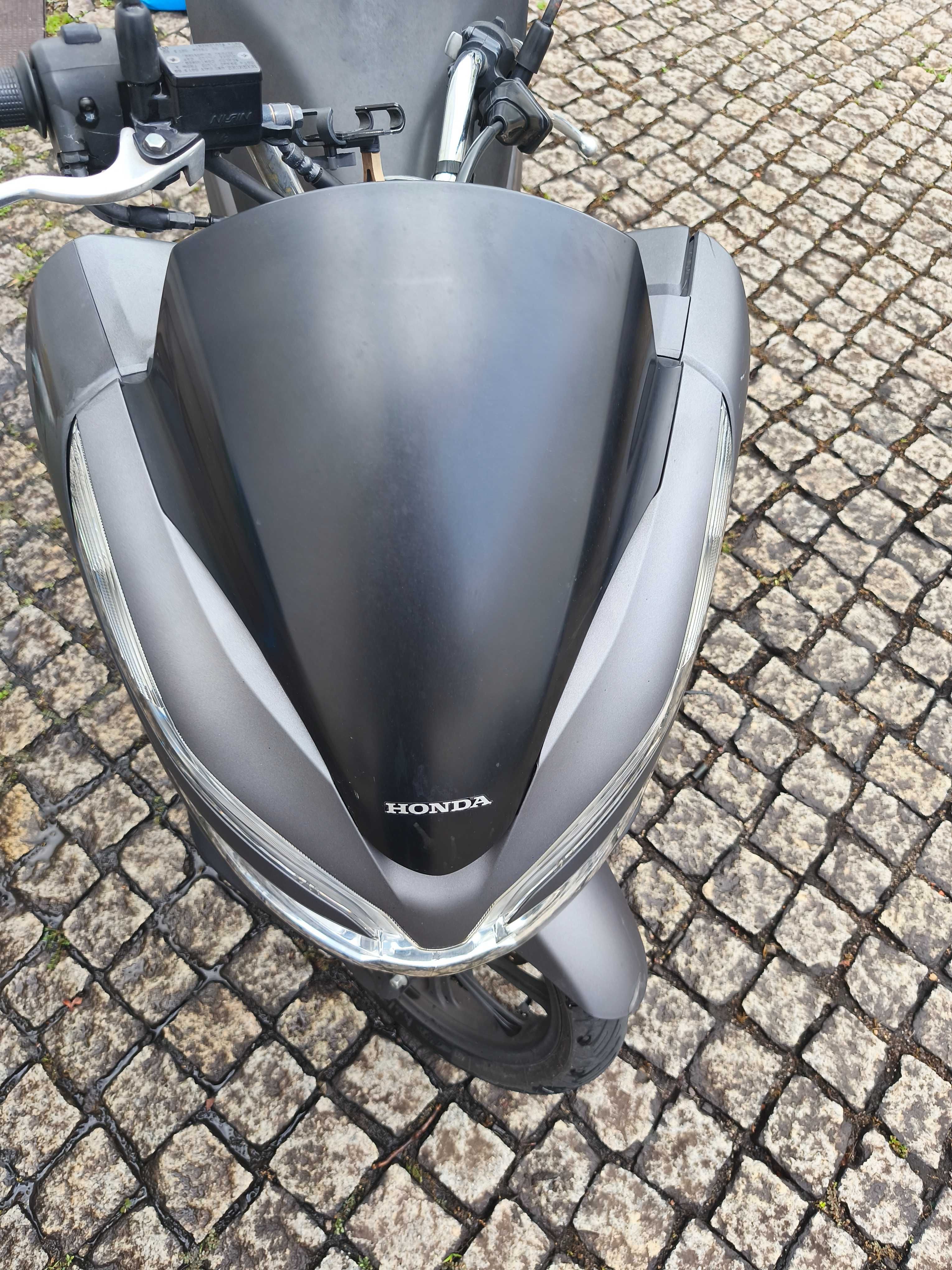 Honda PCX 125cc Bom Estado