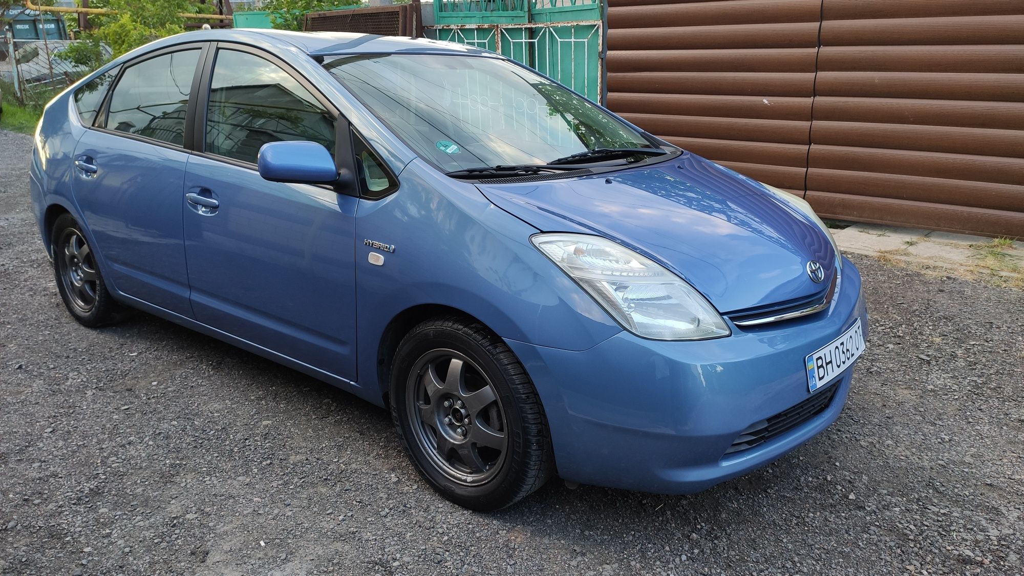 Продам Toyota Prius 20