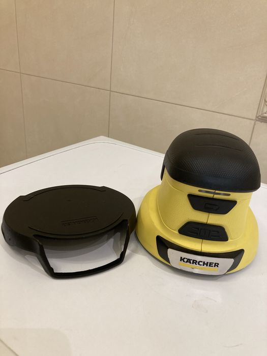 Скребок для снігу і льоду  Karcher EDI 4