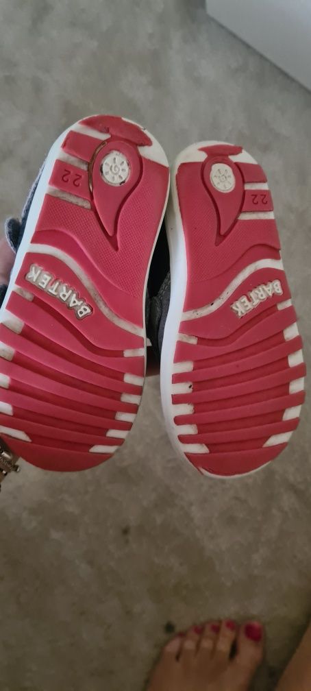 Buty na rzepy Bartek r.22