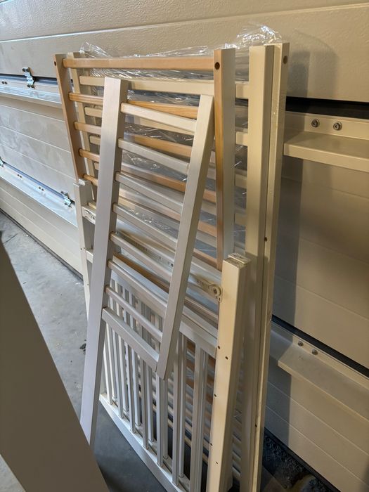 Łóżeczko niemowlęce z szufladą 120x60