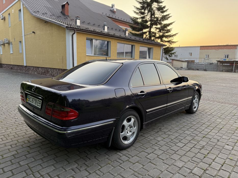 Mercedes W210 E270