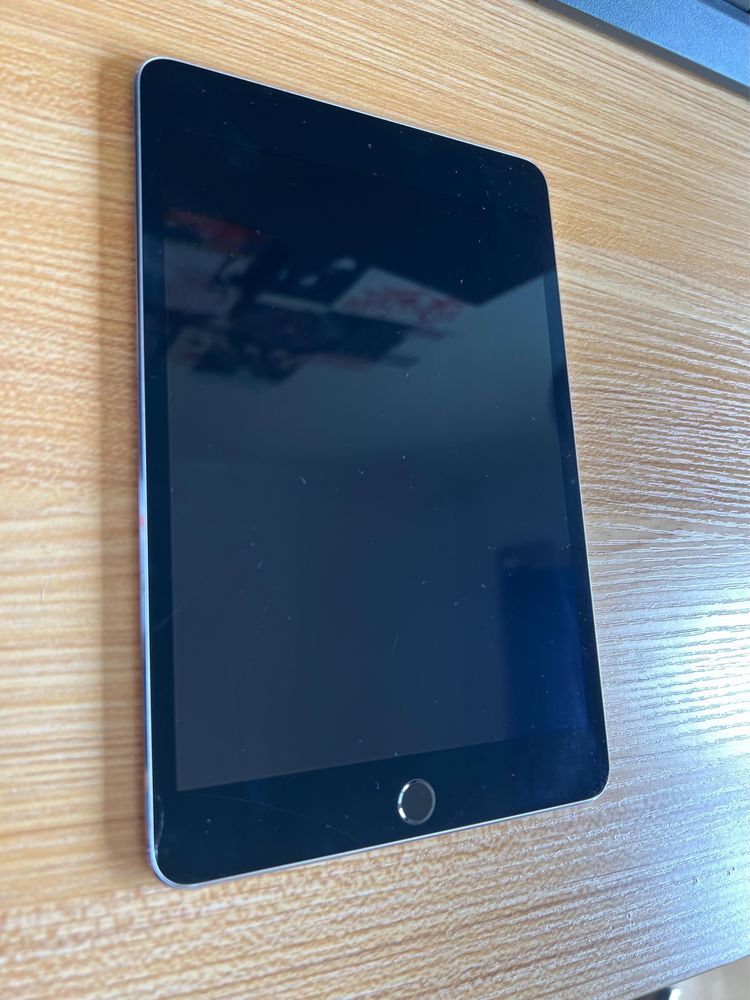 Ipad Mini 4 128GB silver