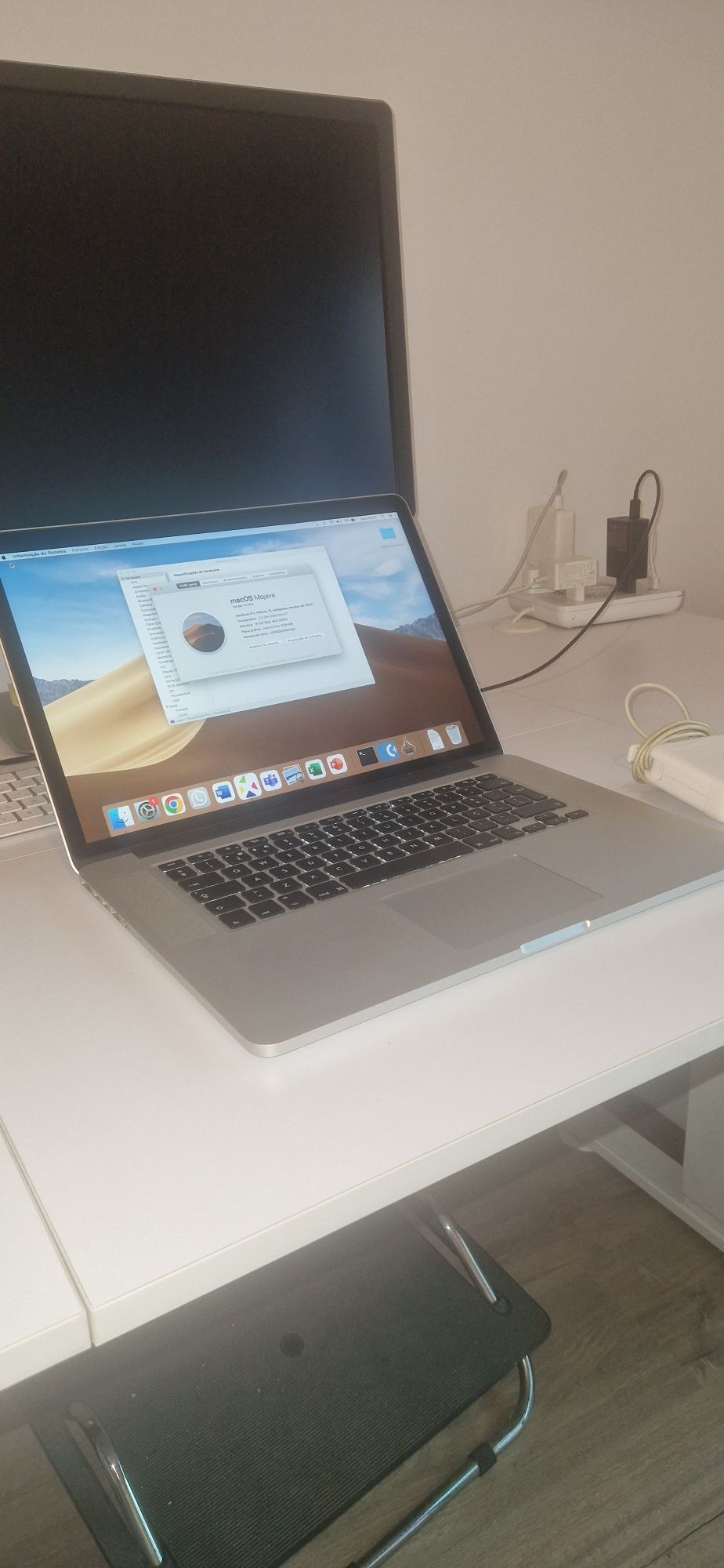 MacBook Pro 15" Retina (Mid 2014) – i7 2.2GHz / 16GB RAM