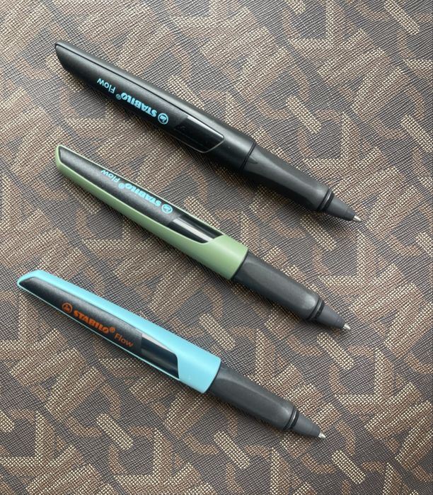 Шариковая ручка бренд Stabilo