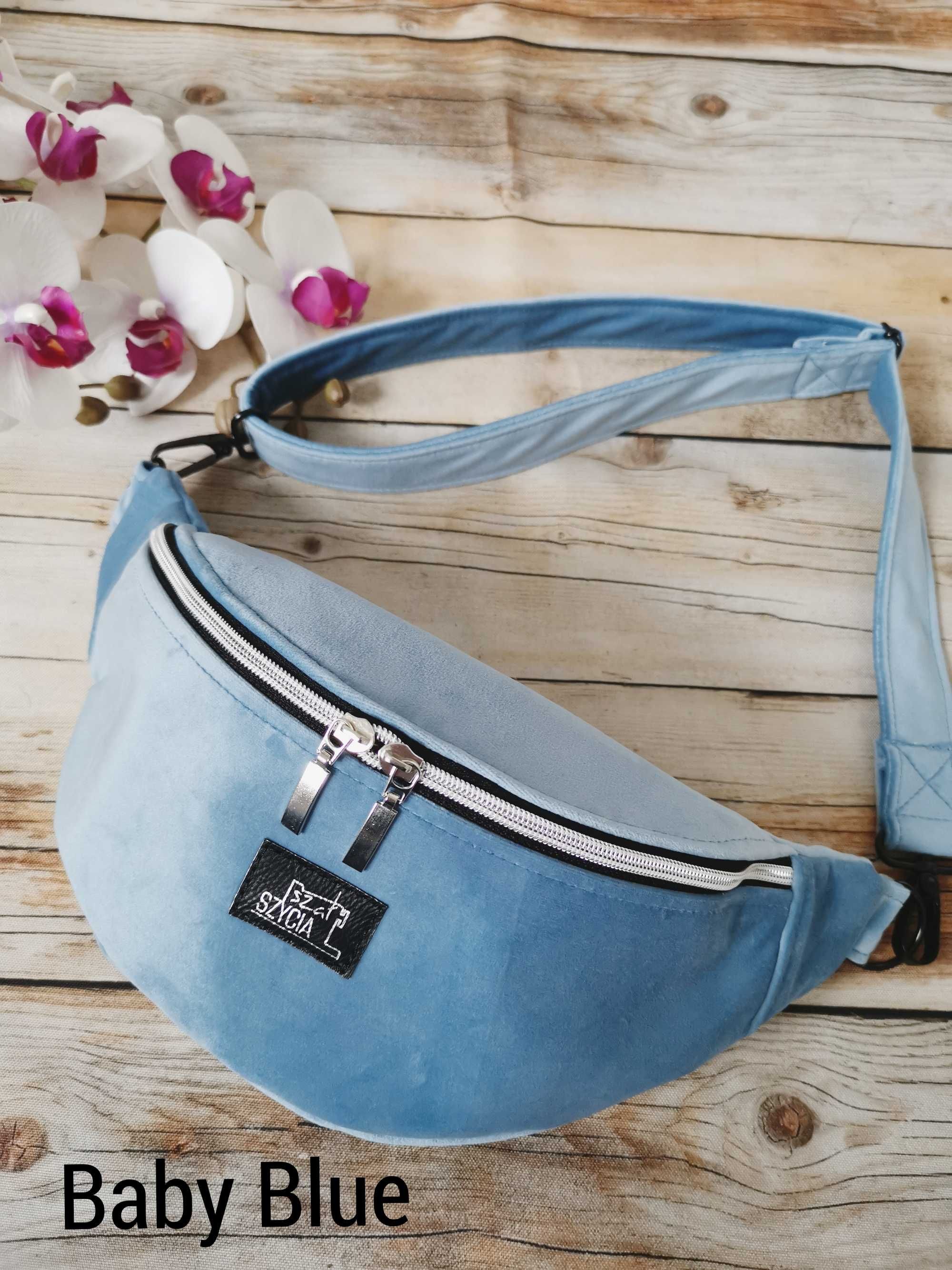 Welurowa nerka, kolor Baby Blue HANDMADE