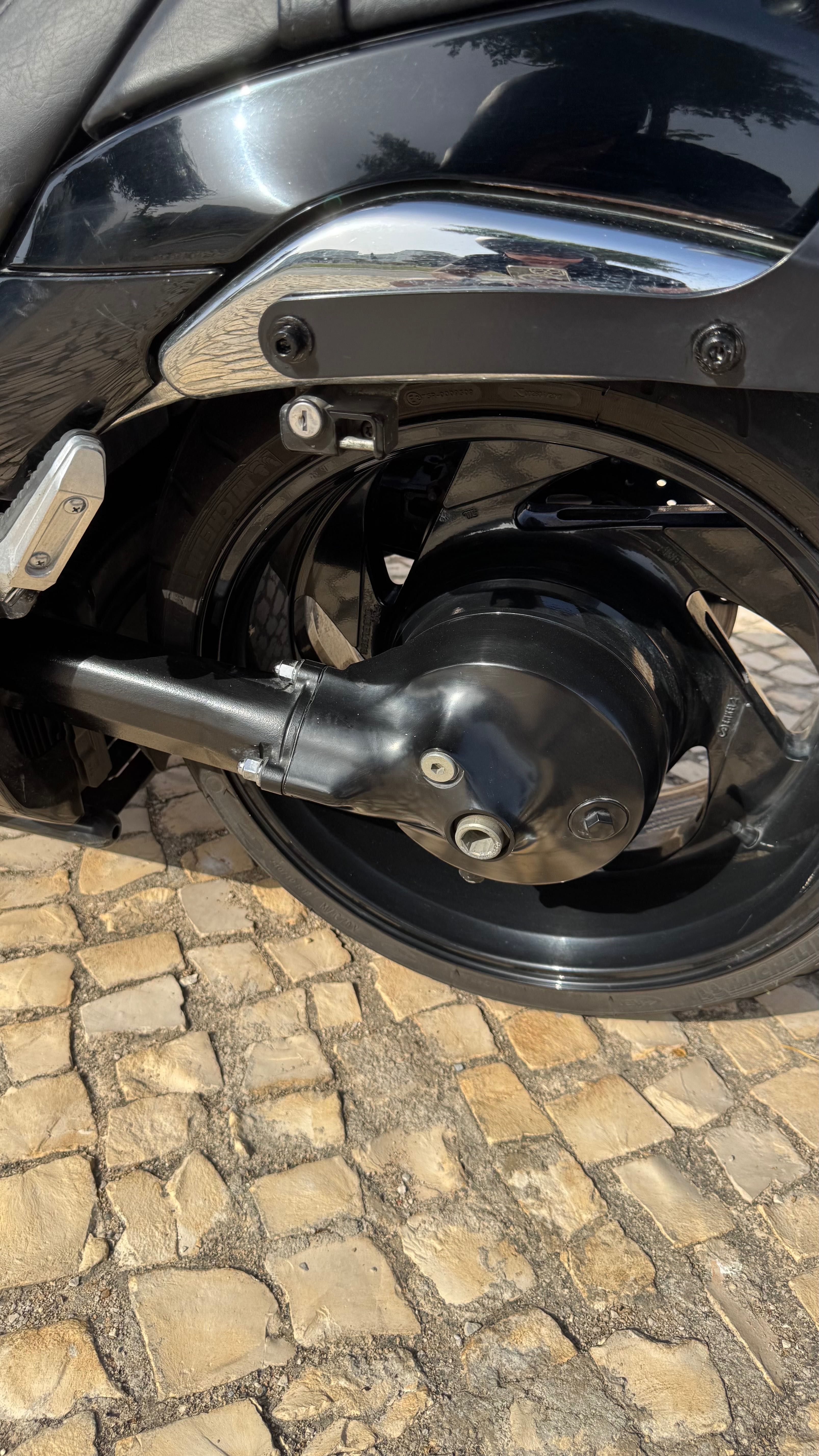 Suzuki Intruder M1800R