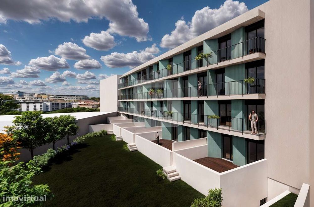 Apartamento T1 com varanda próximo ao Pólo Universitário em Paranhos