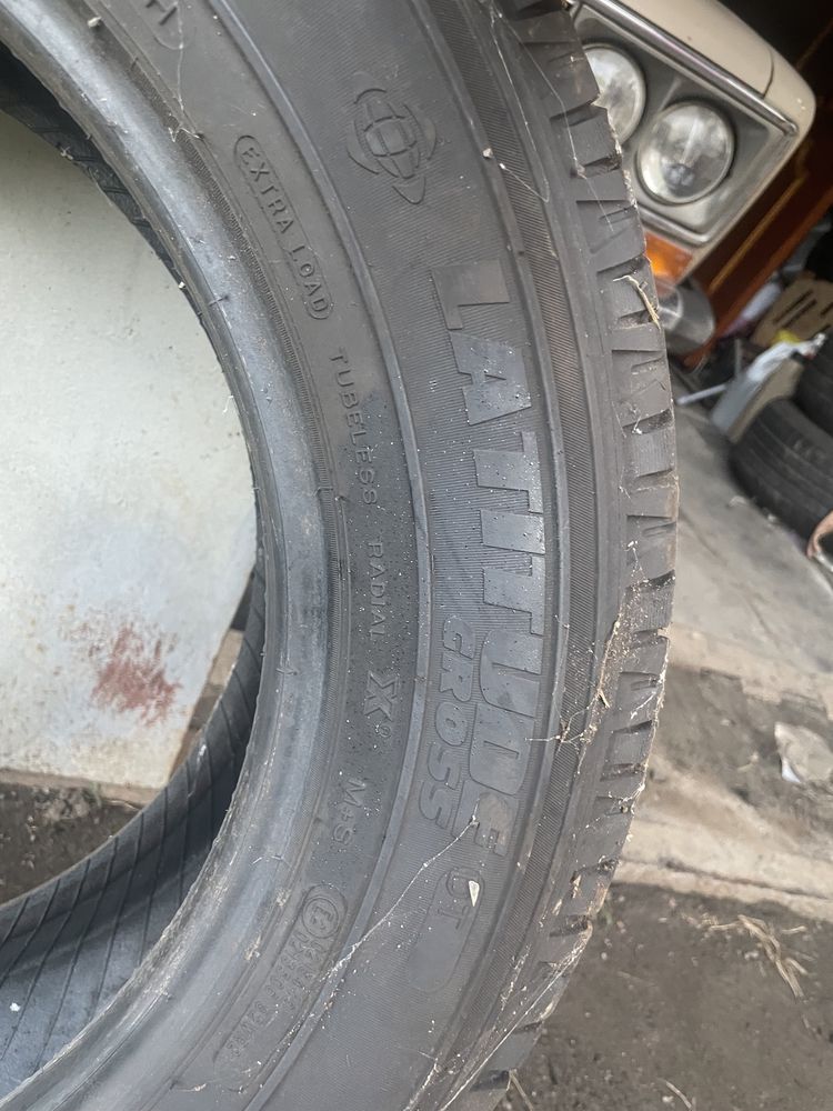 Резина michelin latitude cross 235/65/17