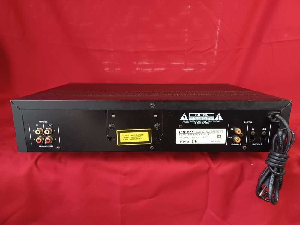 TASCAM  RW 700 gravador cd’s
