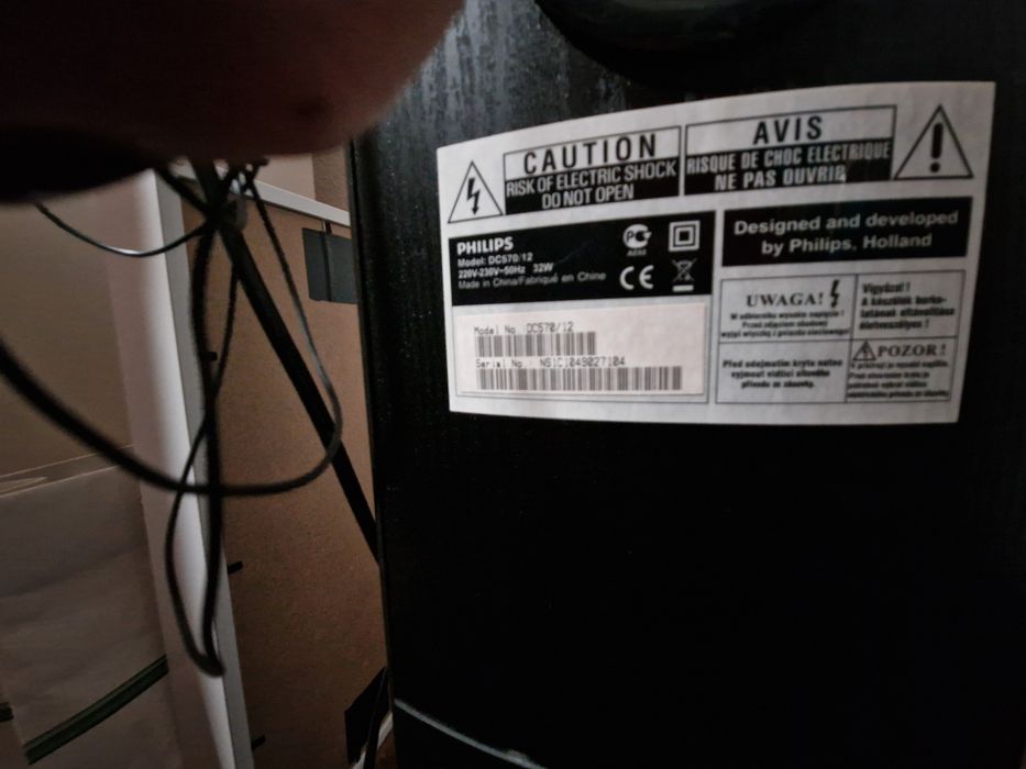 Coluna Philips  DC570/12 - coluna desim muito elegante