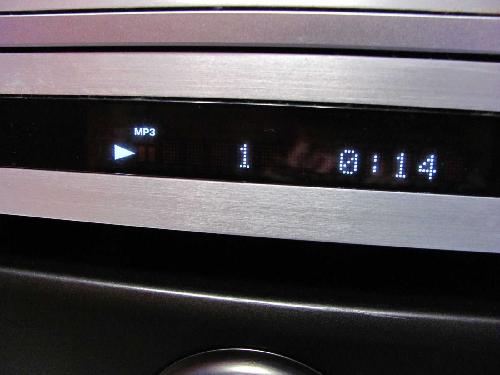 Odtwarzacz CD/MP3/USB Yamaha CD-S300 - bez pilota