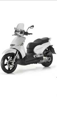 Запчастини/розборка скутер Aprilia Scarabeo 125/250ie