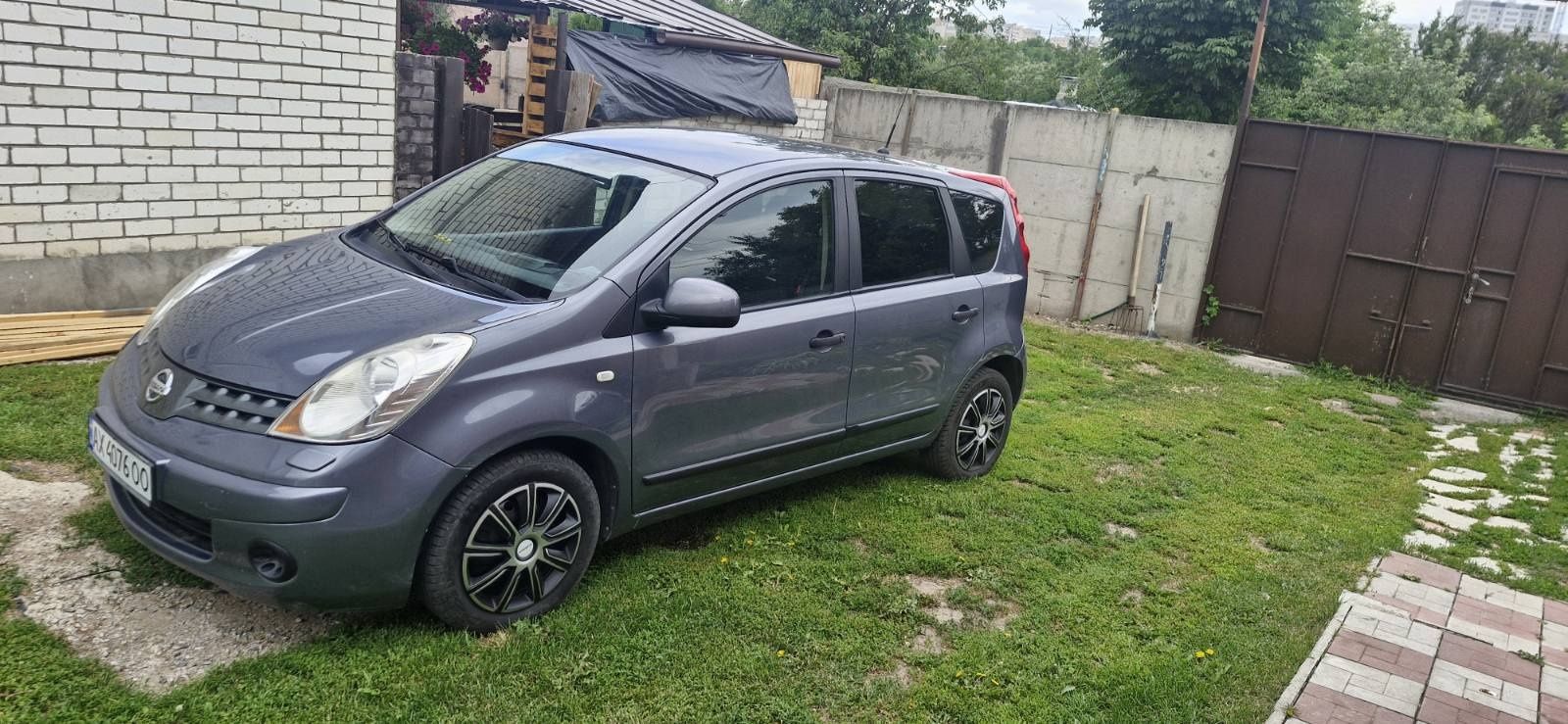 Продам NISSAN NOTE 1.4 2008 року