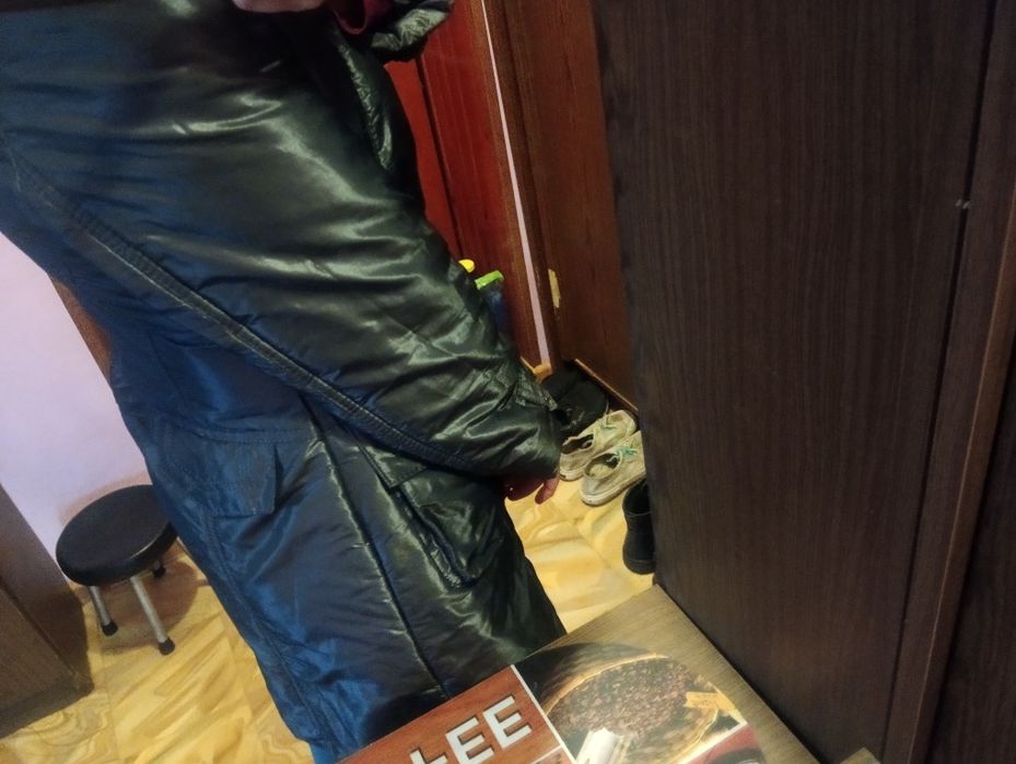 Куртка-пальто р.46 (М) женская