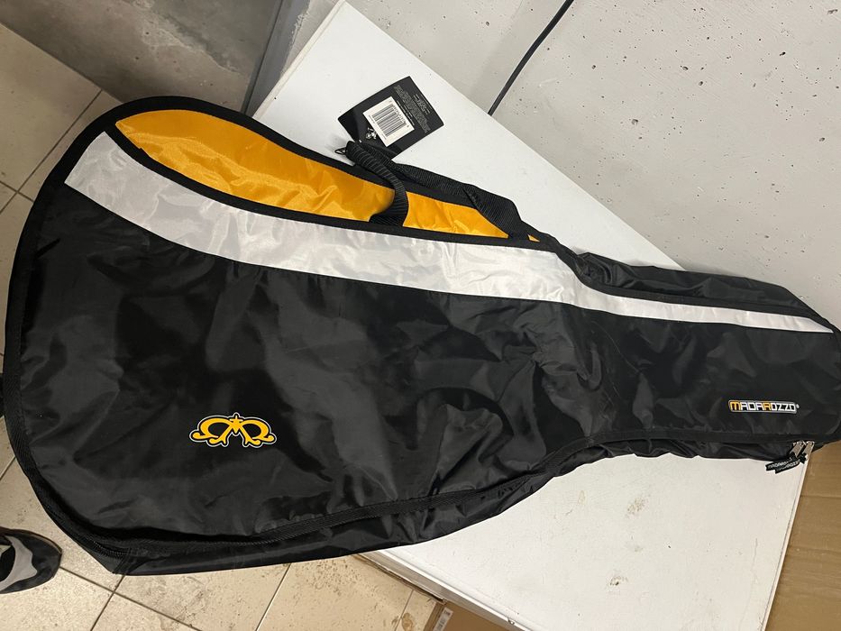 Pokrowiec na gitarę