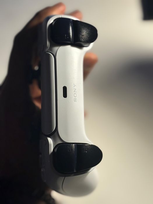 Vendo comando Ps5 + fones tudo funcional