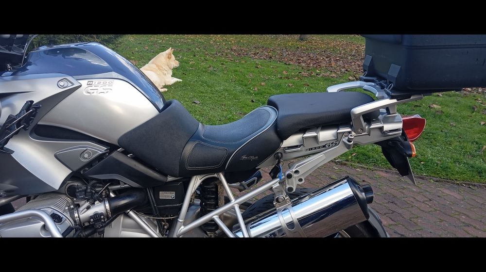 Piękne niskie kanapy do BMW gs 1200