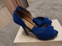 Buty welurowe ZARA 39