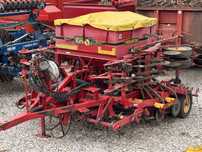 Siewnik VADERSTAD RAPID RD400P - Talerzowy składany